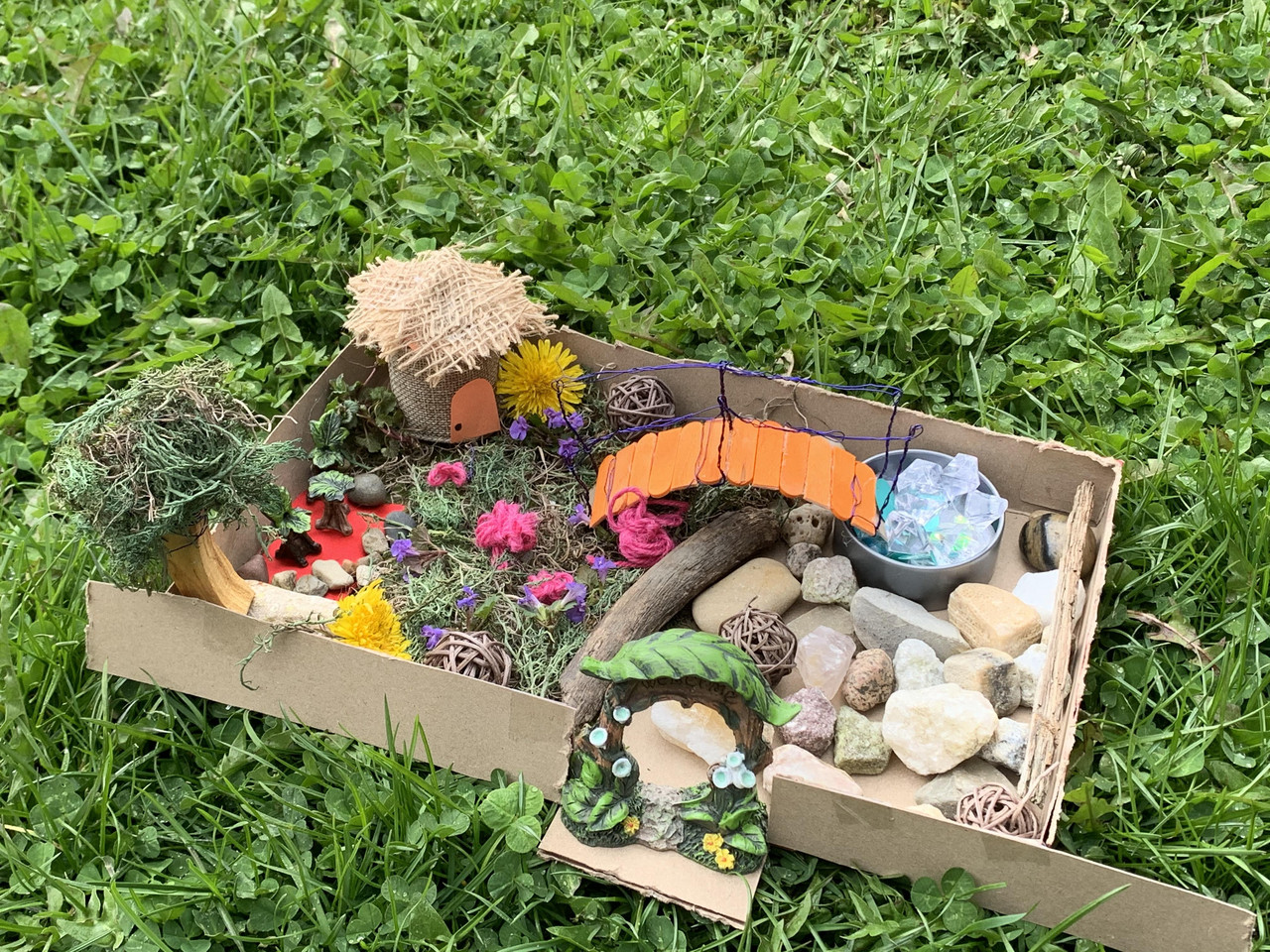 Sculpture of mini world