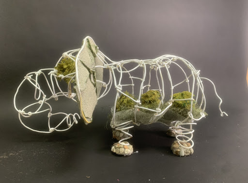 3D piece depicting elephant poaching